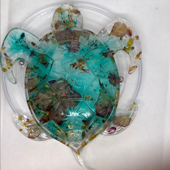 A resin turtle with dried flowers and a homemade alcohol ink . - Picture 1 of 16